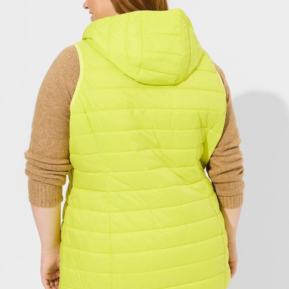 Torrid Lightweight Packable Puffer Vest, Yellow, size 1 (14-16), NWT - Picture 4 of 16